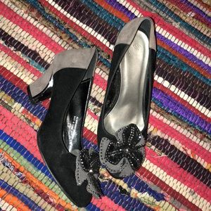 Black flowered heels